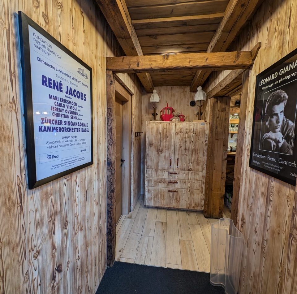 Paroi en 3‑plis sapin brûlé